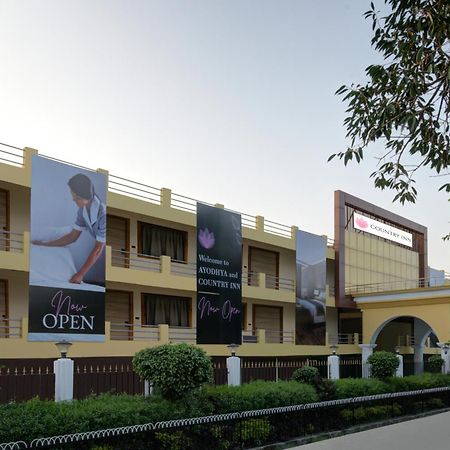 Country Inn Ayodhya - Opposite Airport Esterno foto