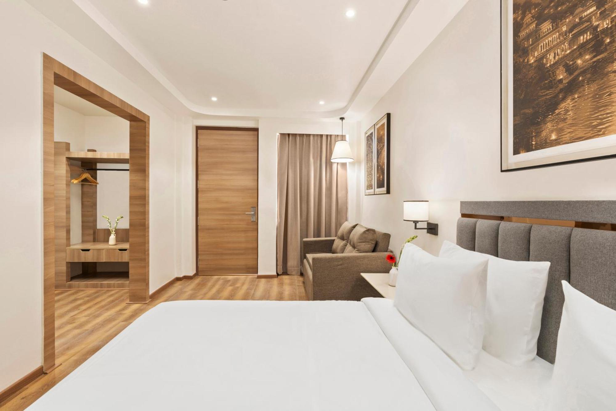 Country Inn Ayodhya - Opposite Airport Esterno foto