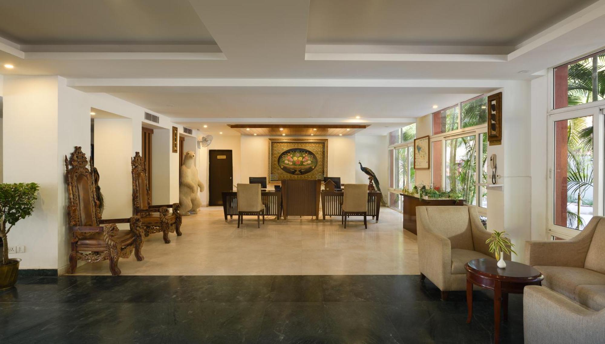 Country Inn Ayodhya - Opposite Airport Esterno foto